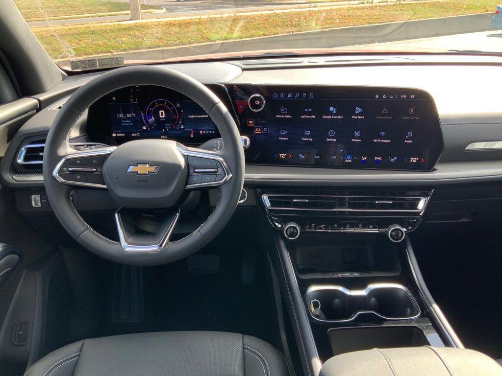 new 2026 Chevrolet Traverse car, priced at $44,310