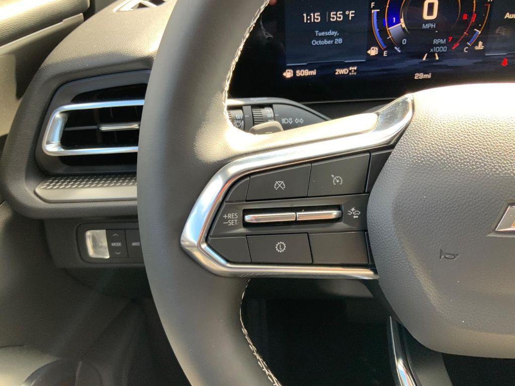 new 2026 Chevrolet Traverse car, priced at $44,310