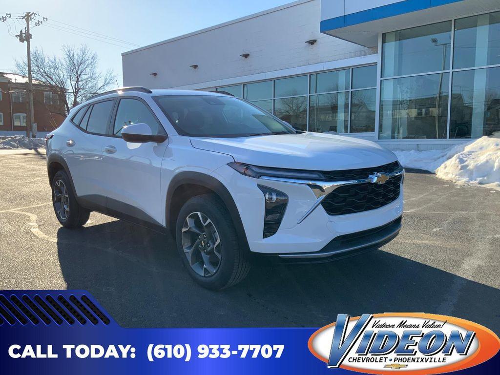 new 2026 Chevrolet Trax car, priced at $25,385