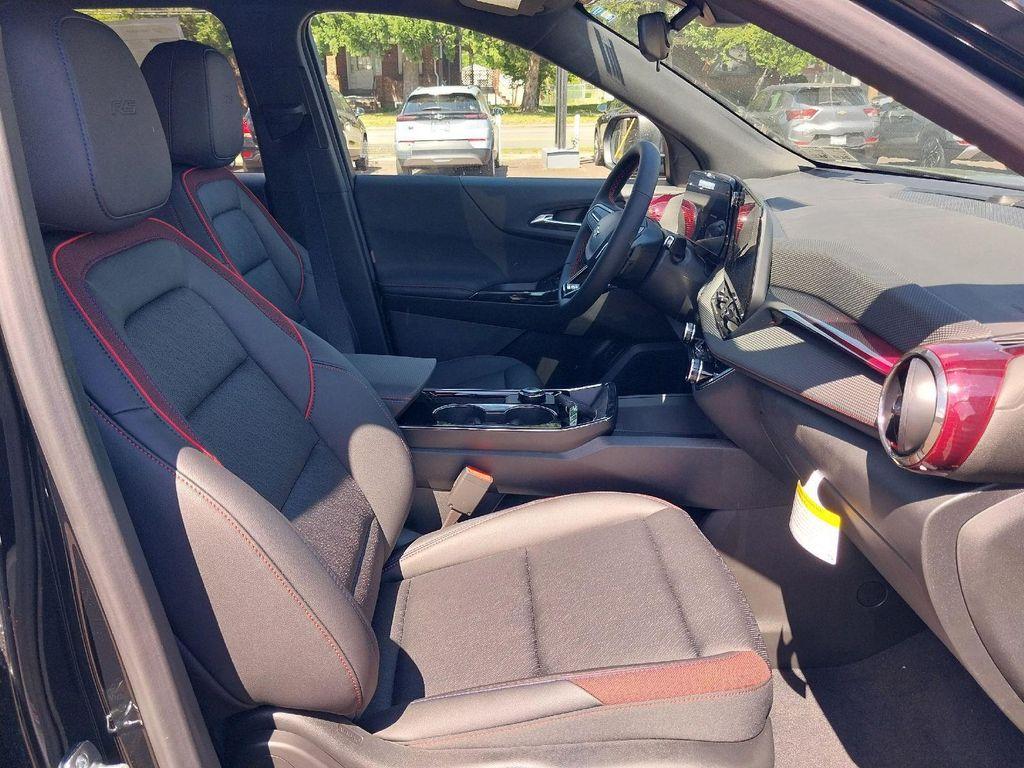 new 2025 Chevrolet Equinox car, priced at $33,845