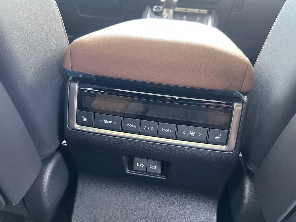 used 2025 Lexus GX 550 car, priced at $91,995