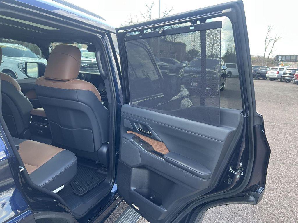 used 2025 Lexus GX 550 car, priced at $91,995