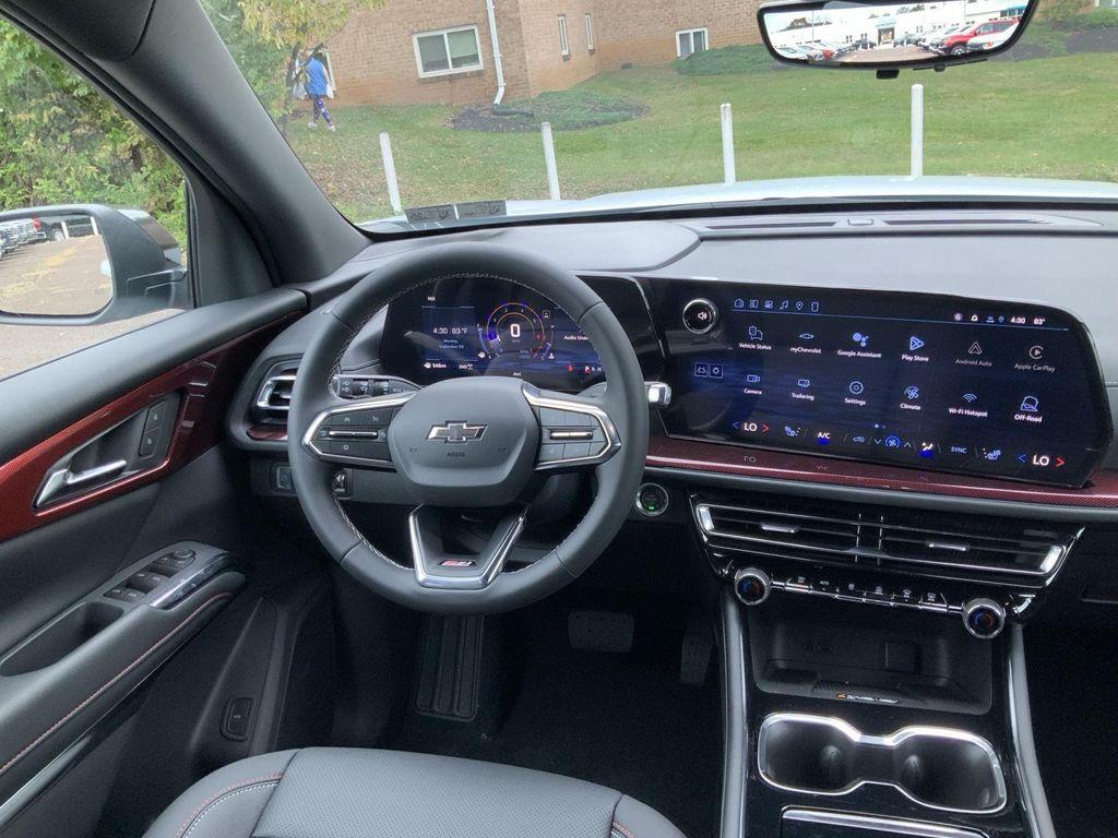 new 2026 Chevrolet Traverse car, priced at $51,114