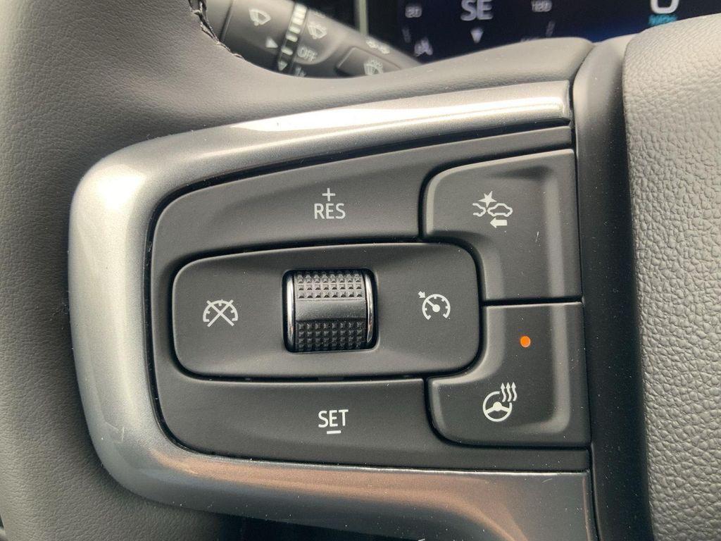 new 2025 Chevrolet Silverado 1500 car, priced at $46,257