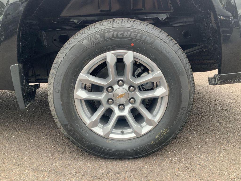 new 2025 Chevrolet Silverado 1500 car, priced at $46,257