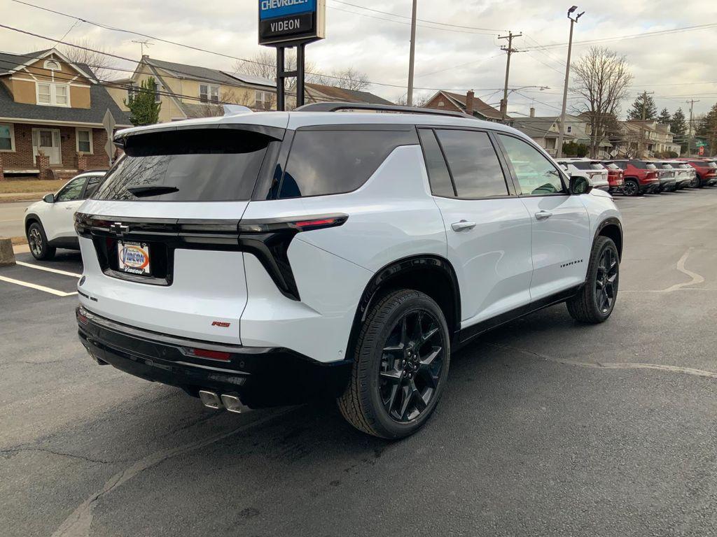 new 2026 Chevrolet Traverse car, priced at $60,690