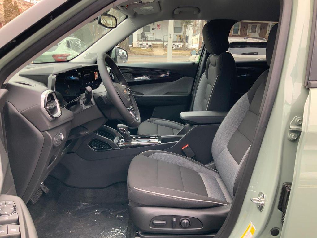 new 2026 Chevrolet TrailBlazer car, priced at $29,975