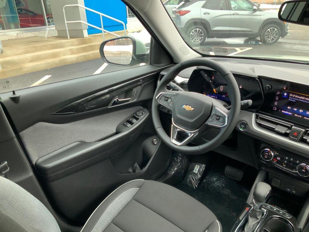 new 2026 Chevrolet TrailBlazer car, priced at $29,975