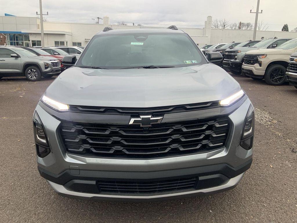 new 2026 Chevrolet Equinox car, priced at $33,745