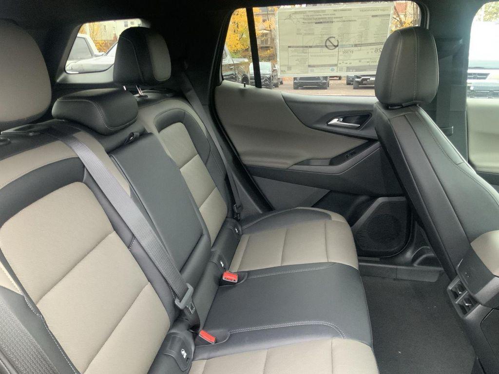 new 2026 Chevrolet Equinox car, priced at $33,745