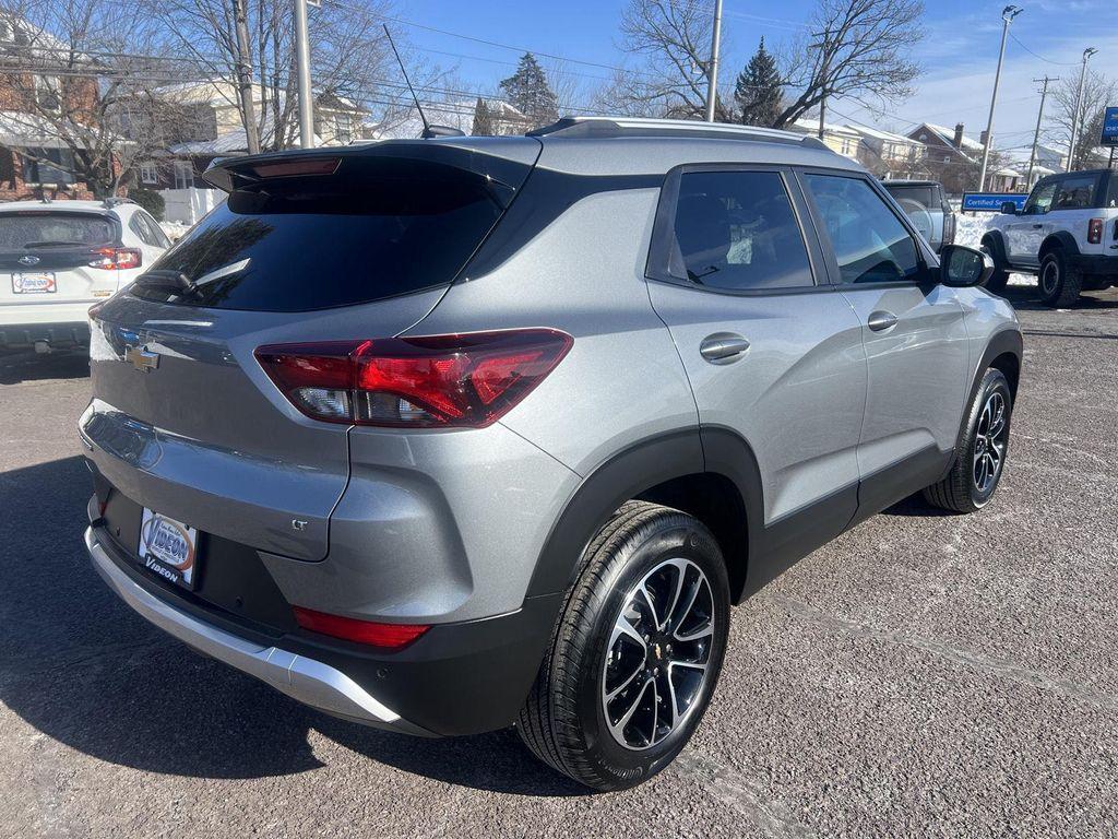 used 2024 Chevrolet TrailBlazer car, priced at $23,895