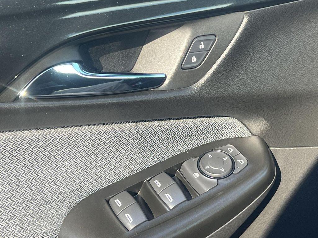 used 2024 Chevrolet TrailBlazer car, priced at $23,895