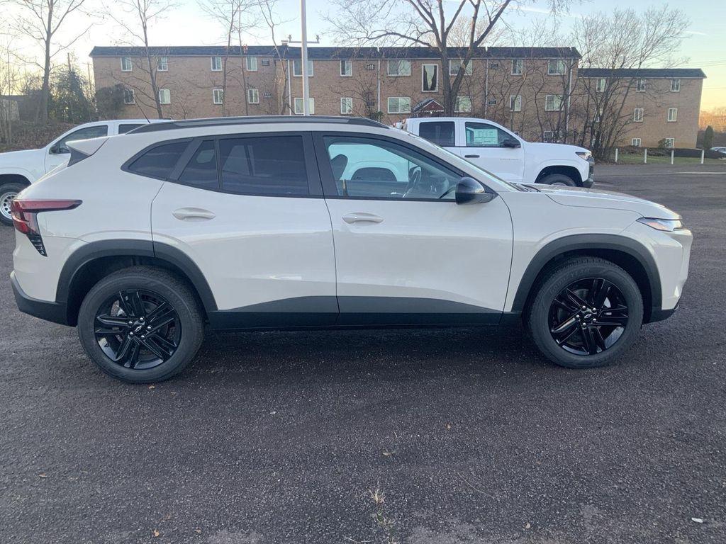 new 2026 Chevrolet Trax car, priced at $27,161