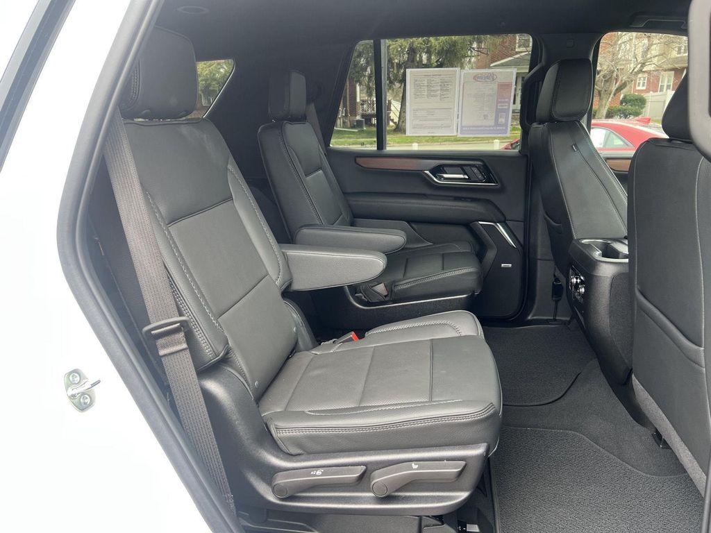 used 2025 GMC Yukon car, priced at $78,995