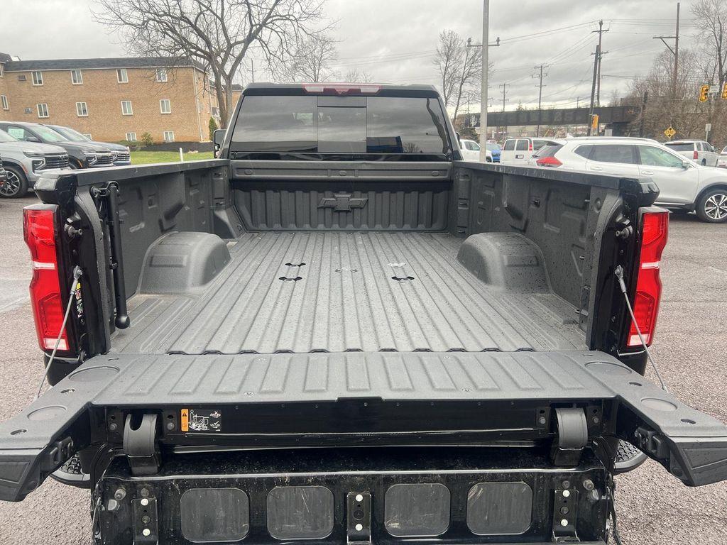 used 2024 Chevrolet Silverado 2500 car, priced at $73,995