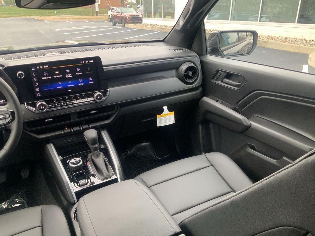 new 2026 Chevrolet Colorado car, priced at $44,170