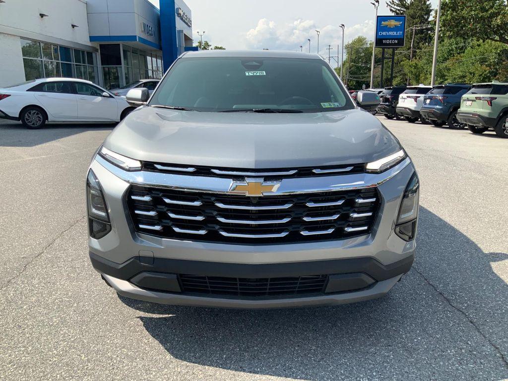 new 2026 Chevrolet Equinox car, priced at $32,768