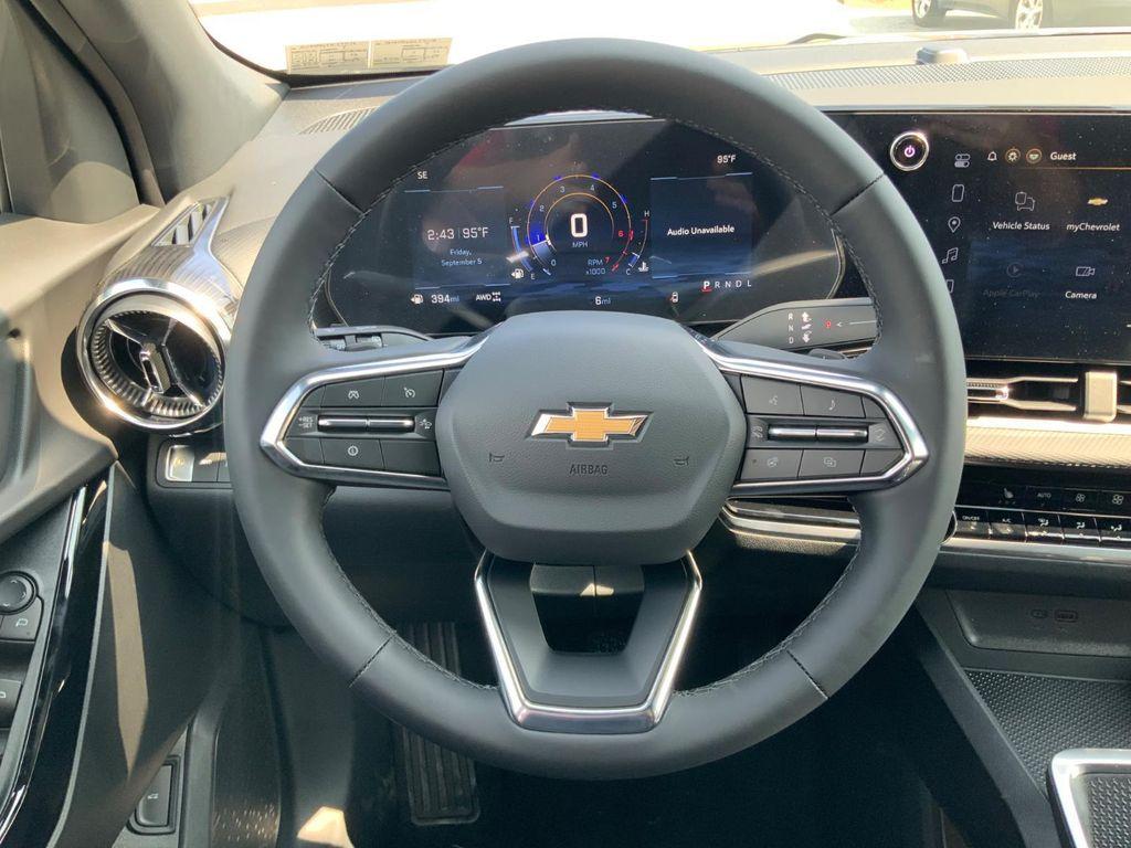 new 2026 Chevrolet Equinox car, priced at $32,768