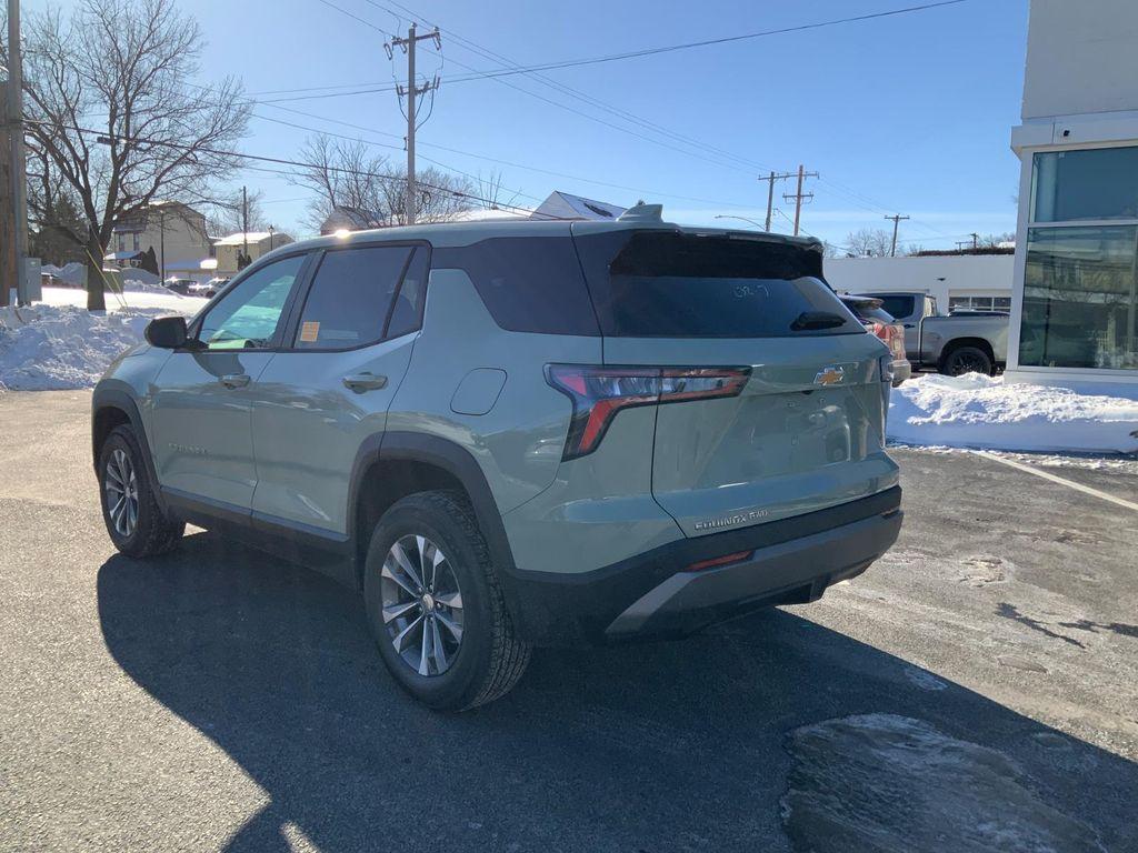 new 2026 Chevrolet Equinox car, priced at $29,945