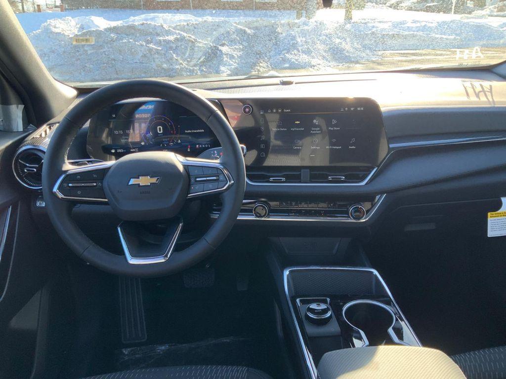 new 2026 Chevrolet Equinox car, priced at $29,945