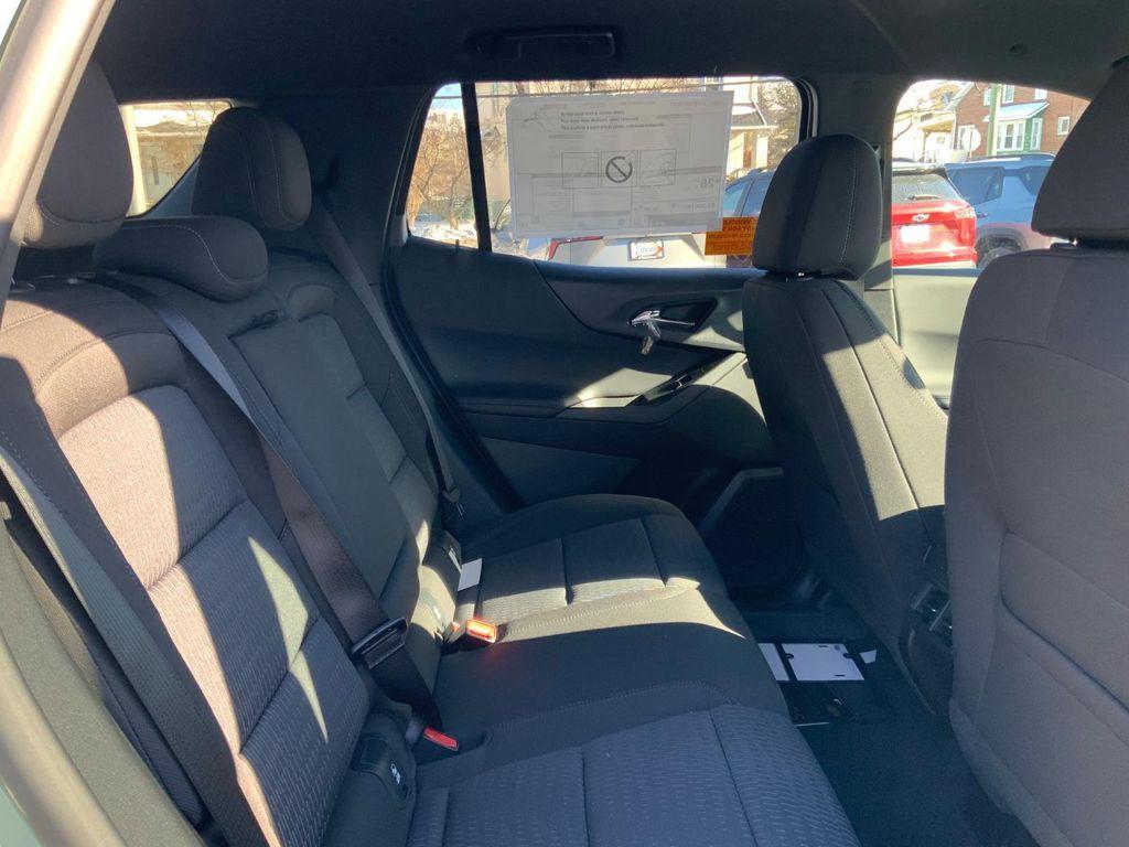 new 2026 Chevrolet Equinox car, priced at $29,945