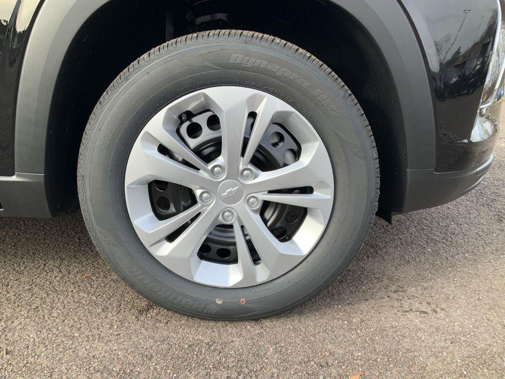 new 2026 Chevrolet Trax car, priced at $23,127