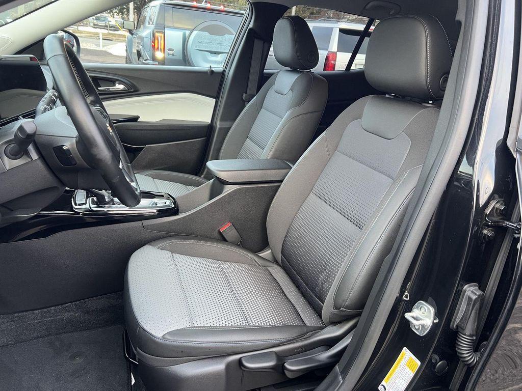 used 2024 Chevrolet Trax car, priced at $23,895