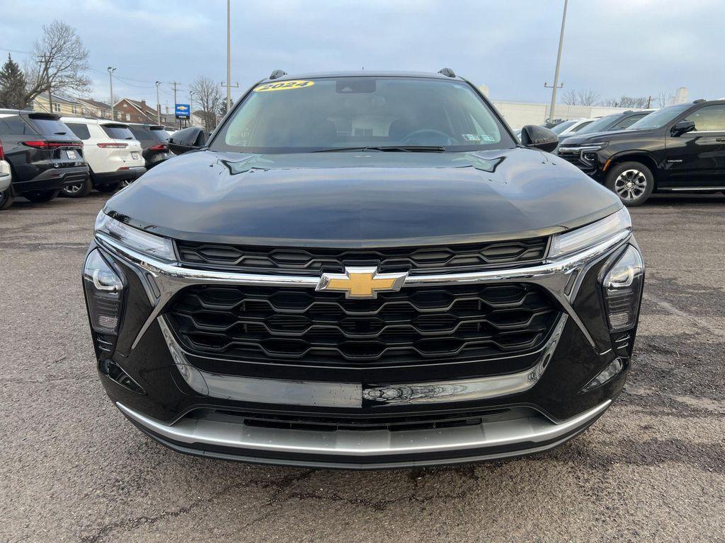 used 2024 Chevrolet Trax car, priced at $23,895