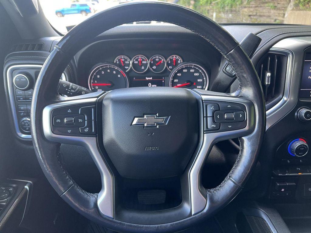 used 2022 Chevrolet Silverado 1500 car, priced at $39,994