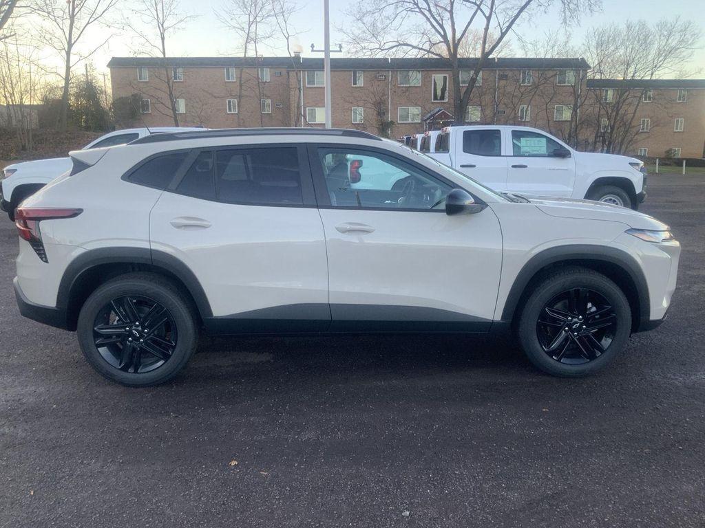new 2026 Chevrolet Trax car, priced at $27,161