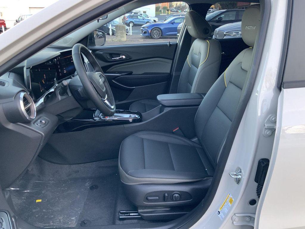 new 2026 Chevrolet Trax car, priced at $27,161