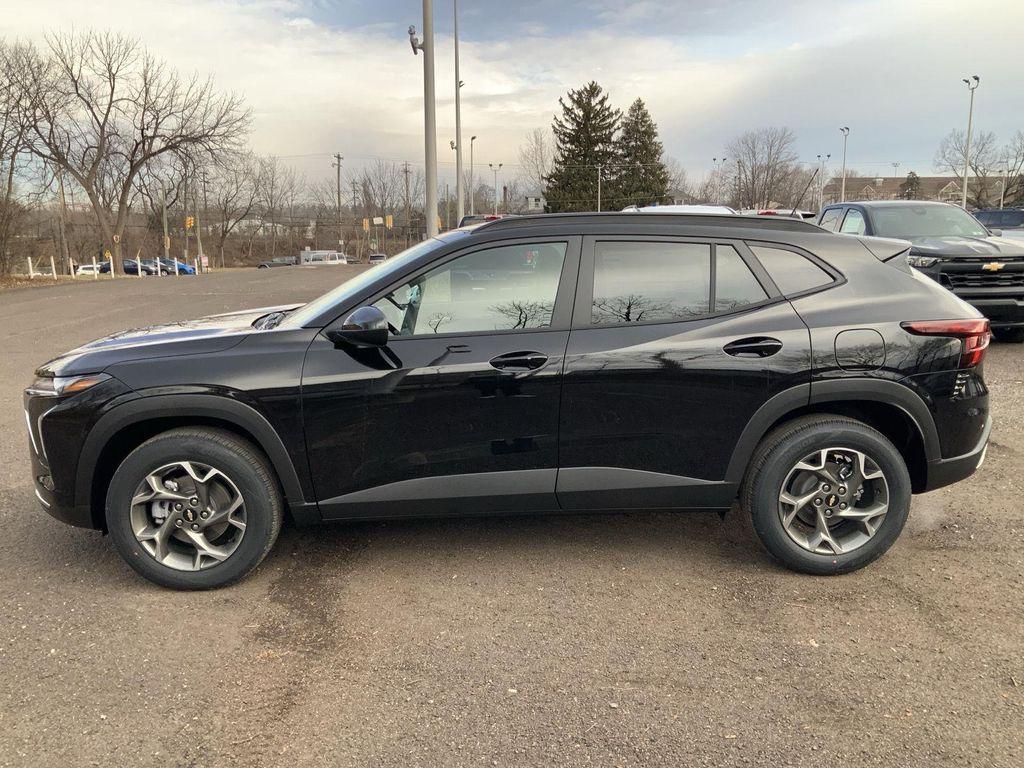 new 2026 Chevrolet Trax car, priced at $25,385