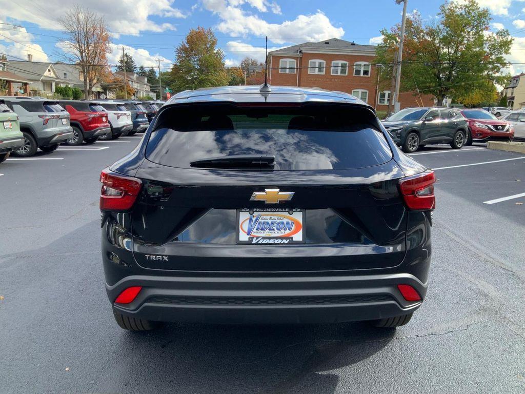 new 2026 Chevrolet Trax car, priced at $23,688