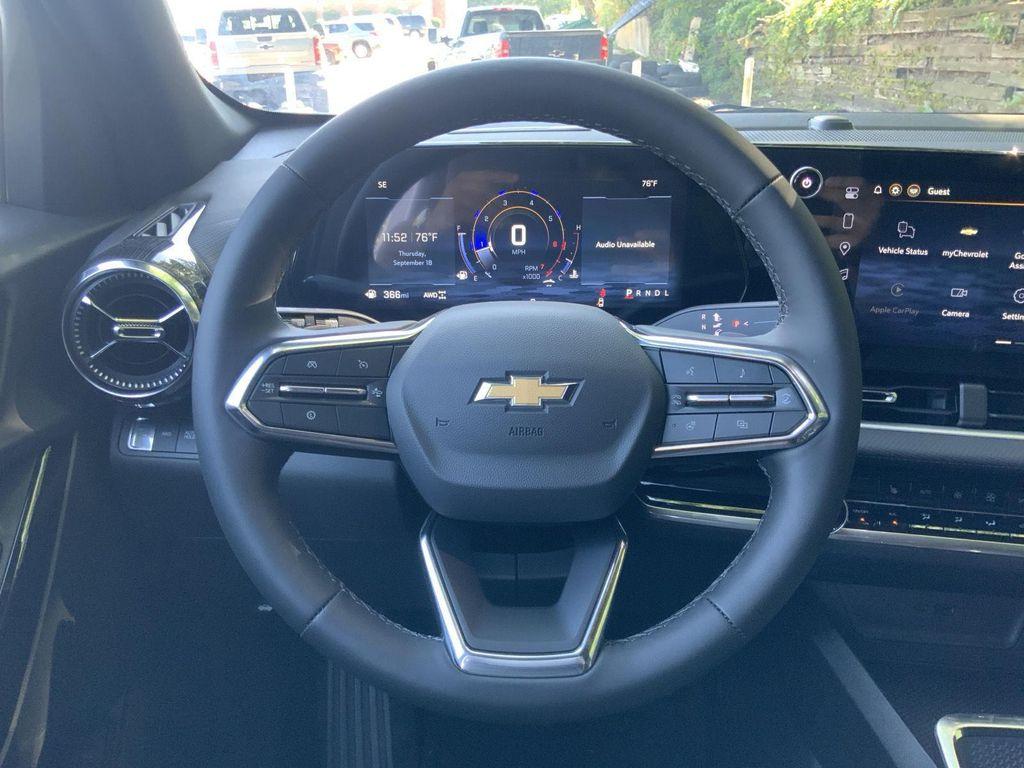 new 2026 Chevrolet Equinox car, priced at $32,768