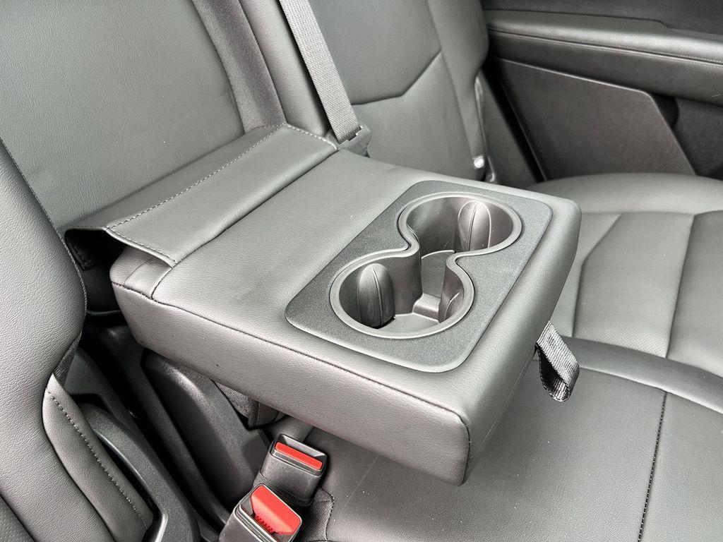 used 2024 Cadillac XT6 car, priced at $48,245