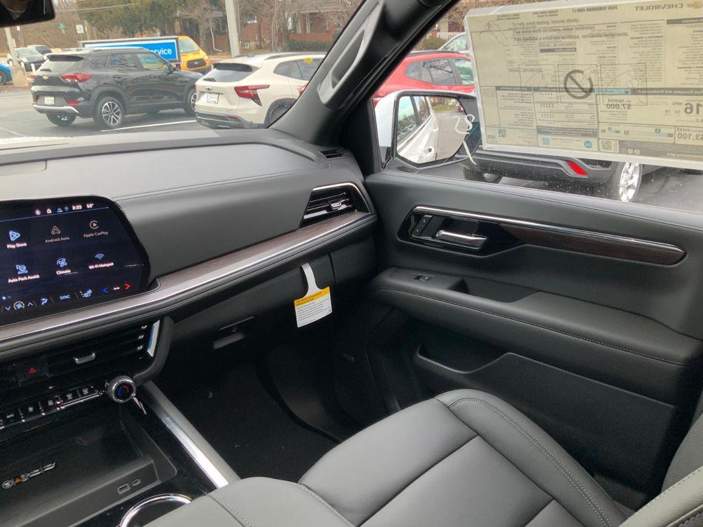 new 2026 Chevrolet Suburban car, priced at $75,904