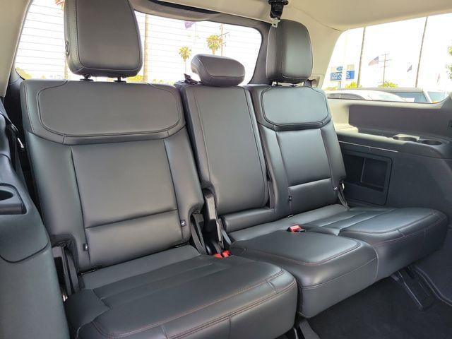 used 2025 Ford Expedition car, priced at $59,850