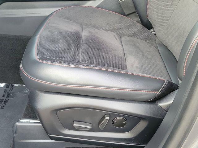 used 2025 Ford Explorer car, priced at $50,988