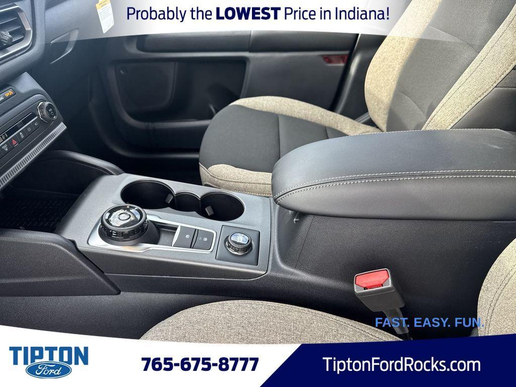 new 2025 Ford Bronco Sport car, priced at $29,288