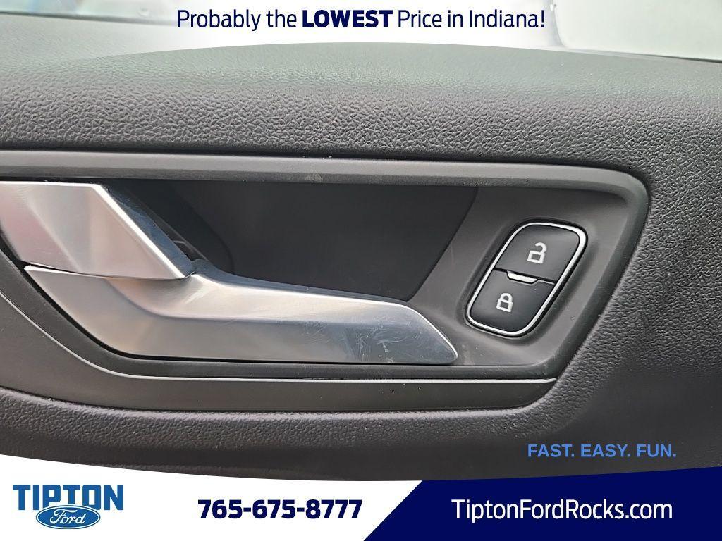 new 2025 Ford Escape car, priced at $34,612