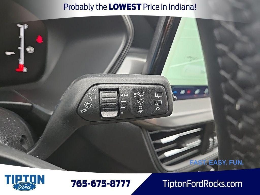 new 2025 Ford Escape car, priced at $28,292