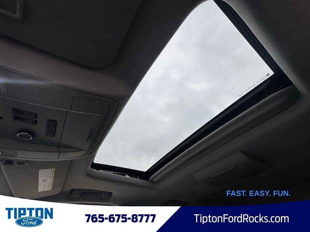 used 2015 GMC Yukon XL car, priced at $13,494