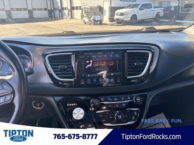 used 2018 Chrysler Pacifica car, priced at $7,999
