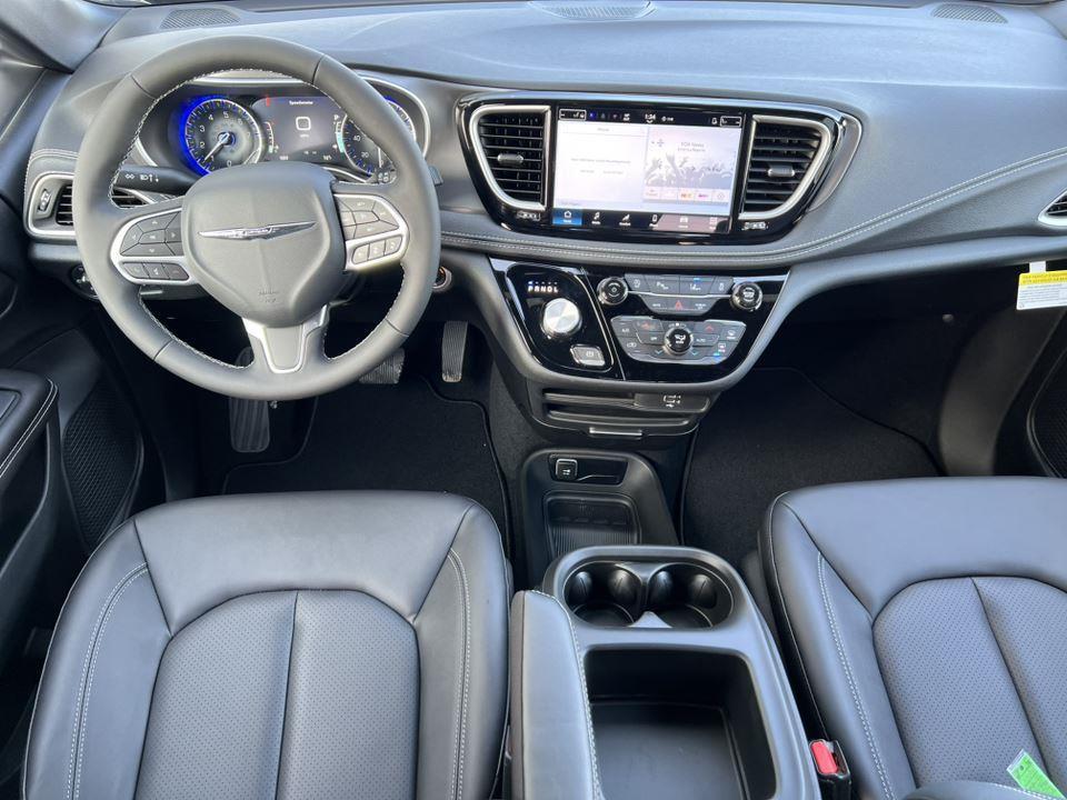 new 2026 Chrysler Pacifica car, priced at $45,391