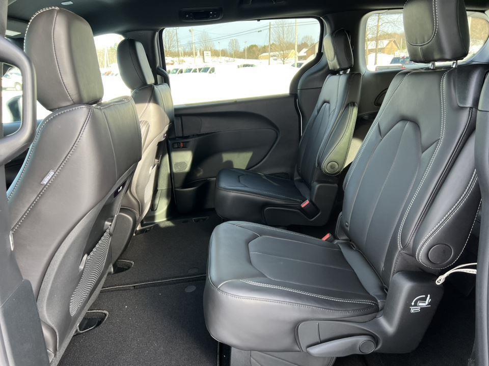new 2026 Chrysler Pacifica car, priced at $45,391