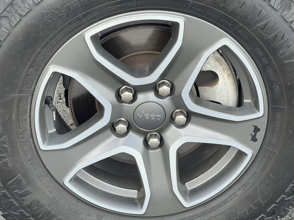 used 2021 Jeep Wrangler Unlimited car, priced at $27,500