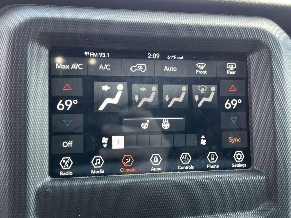 used 2021 Jeep Wrangler Unlimited car, priced at $27,500