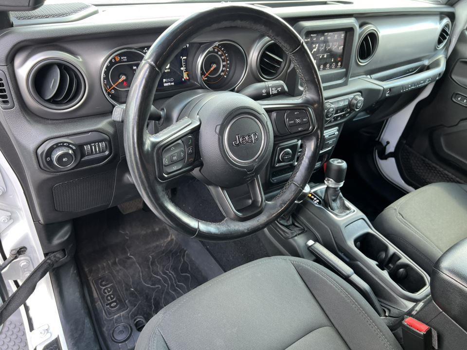 used 2021 Jeep Wrangler Unlimited car, priced at $27,500