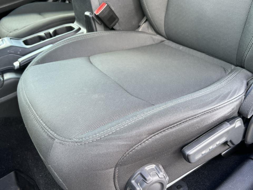 used 2021 Jeep Wrangler Unlimited car, priced at $27,500