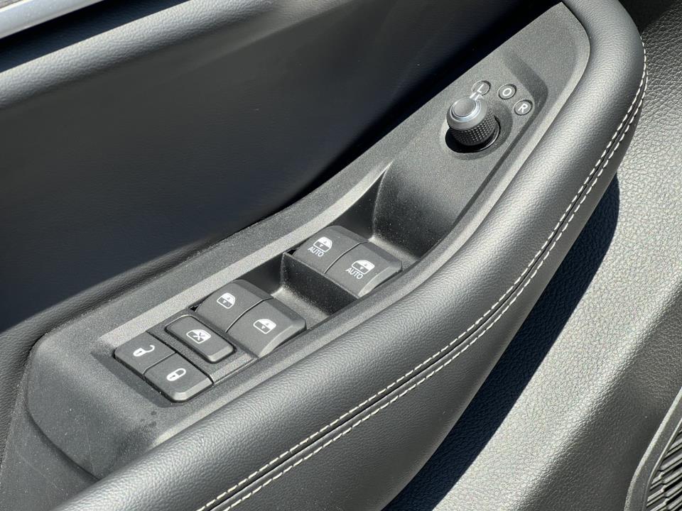 used 2023 Jeep Grand Cherokee car, priced at $33,500